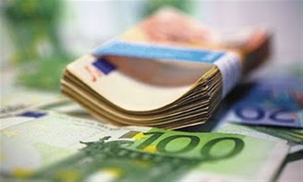 Χαράτσι 650 ευρώ σε κάθε Έλληνα αγρότη