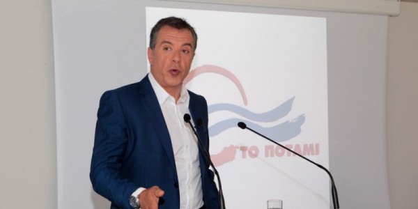  Θεοδωράκης: Στόχος μας η ενίσχυση των παραγωγικών δυνάμεων