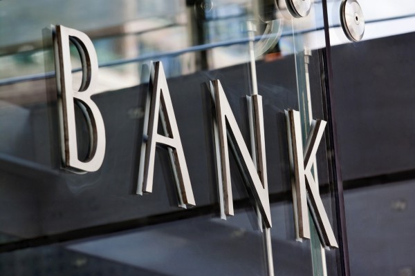 Τράπεζες: Η επιστροφή στο διεθνές χρηματοπιστωτικό σύστημα   